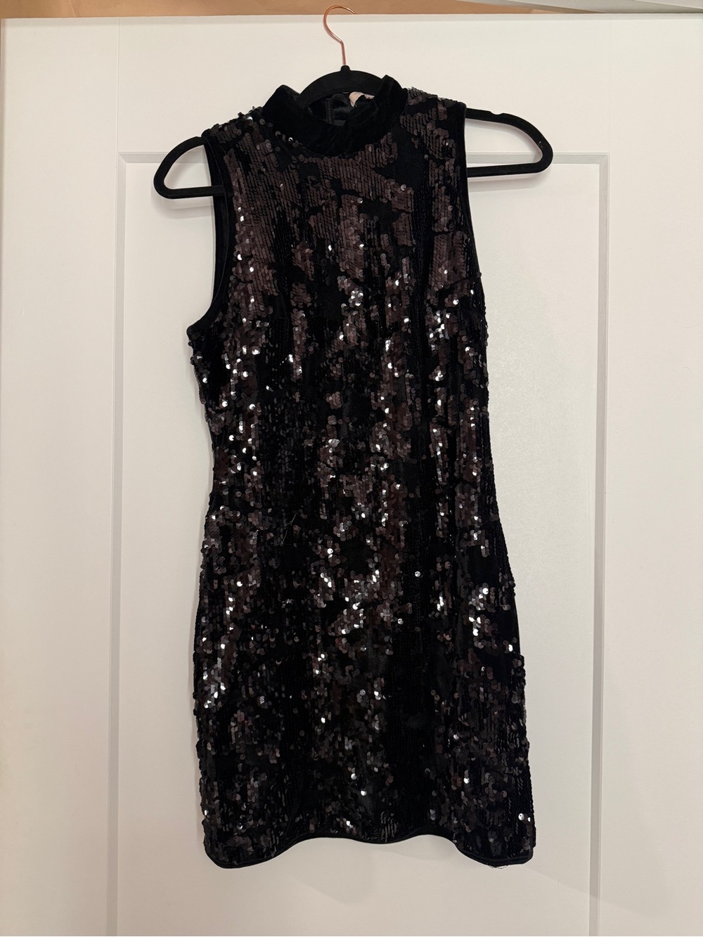 Sleeveless Black Sequin Mini Dress